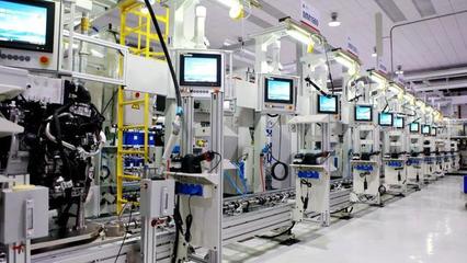 一條產(chǎn)線生產(chǎn)200多種柴油發(fā)動機,動力新科的這個工廠內(nèi)有乾坤