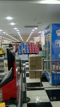 都市新景 百貨大樓食品超市與二手日用百貨的融合生態